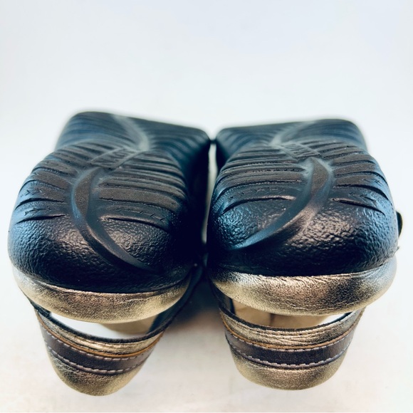 Naot Metallic Pewter Silver Bronze Rongo Mary Jane Slingback Flat Shoes, sz 39 8 - Picture 12 of 12